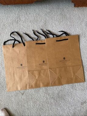 🗽3 Shangri-La Bags